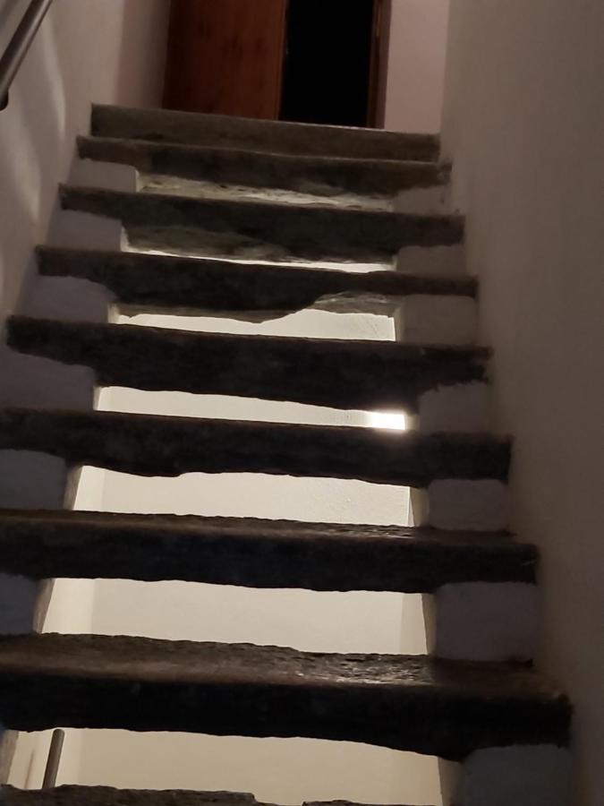 Vila Tepilanti Cerentino Exteriér fotografie